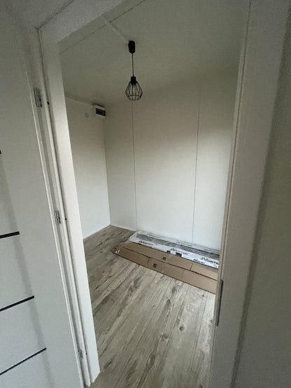 contenedor habitable de 8,0 x 3,0 metros