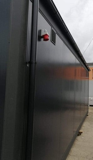 Contenedor modular oficina 7x3m